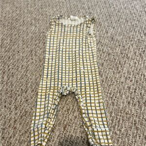 Chic Kids Bodysuit in Yellow and Gray